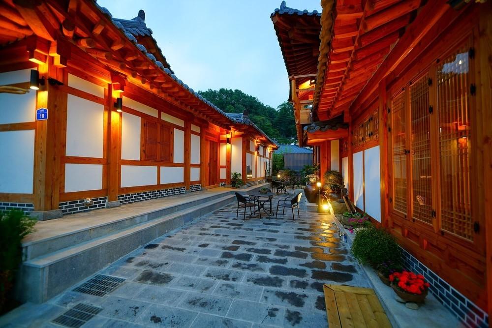 이가 한옥 (Leega Hanok)