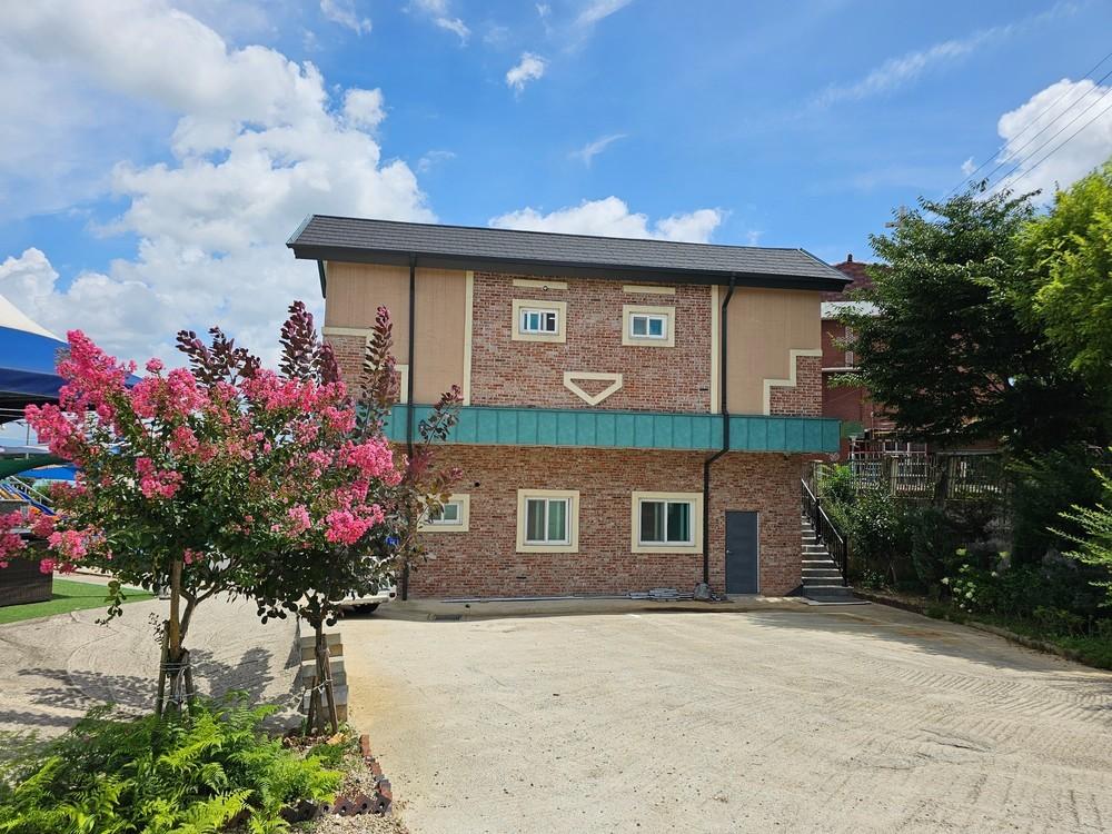 논산 선샤인 풀빌라 (Nonsan Sunshine Pool Villa)