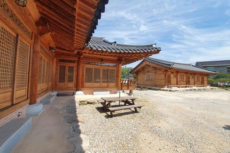 정읍 내장산한옥펜션 (Jeongeup Naejangsan Hanok Pension)