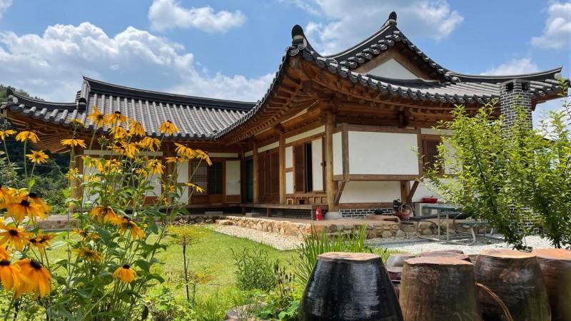 완주 청풍헌한옥펜션 (Wanju Cheongpungheon Ok Pension)