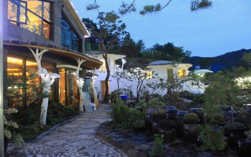 파주 테라펜션A (Paju Terra Pension A)