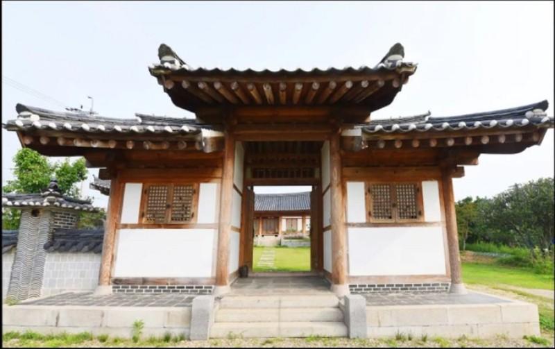 나주 이화당펜션 (Naju Ihwadang Pension)