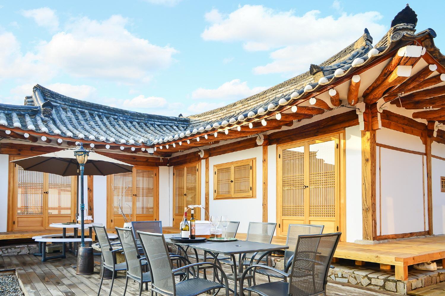 경주 한옥스테이 행복한집 (Gyeongju Hanokstay Hangbokhanzip)