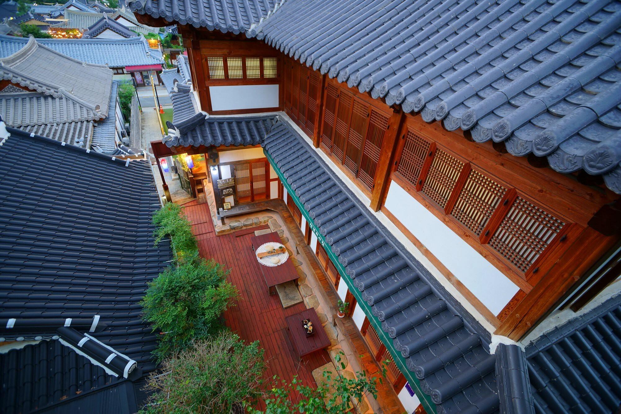 전주 천년의아침 한옥 펜션 (Jeonju Cheonnyeoneui Achim Hanok Pension)