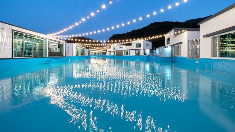 제천 쁘띠포레풀빌라 (Jecheon Petit Foret Pool Villa)