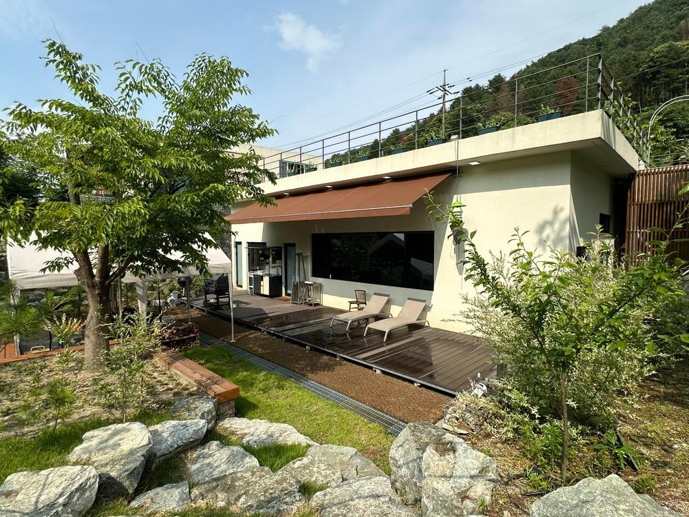 강촌 1225펜션 (Gangchon 1225 Pension)