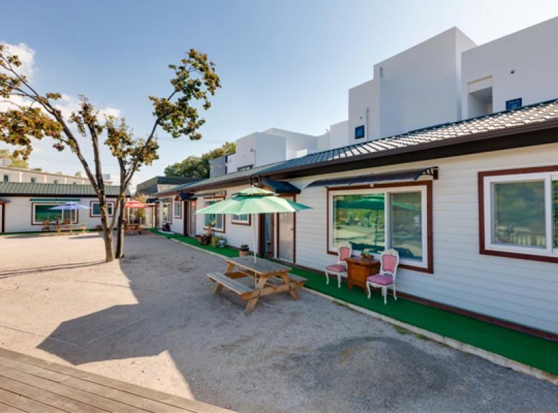 파주 통일동산펜션 (Paju Tongil Garden Pension)