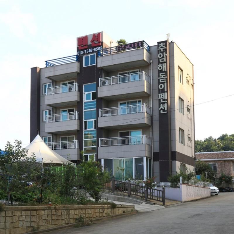 동해 추암해돋이펜션 (Donghae Chuam Sunrise Pension)