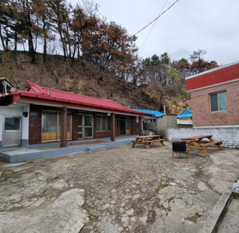 울진 바다앞펜션 (Pension in front of Uljin Beach)