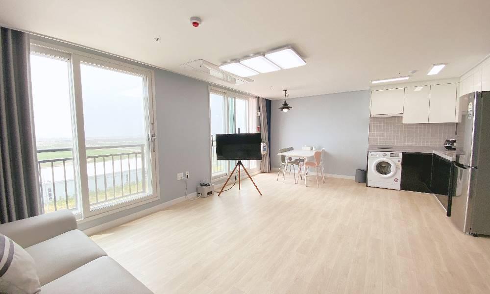 군산 리틀 프린스 콘도 (Gunsan Little Prince Condo)
