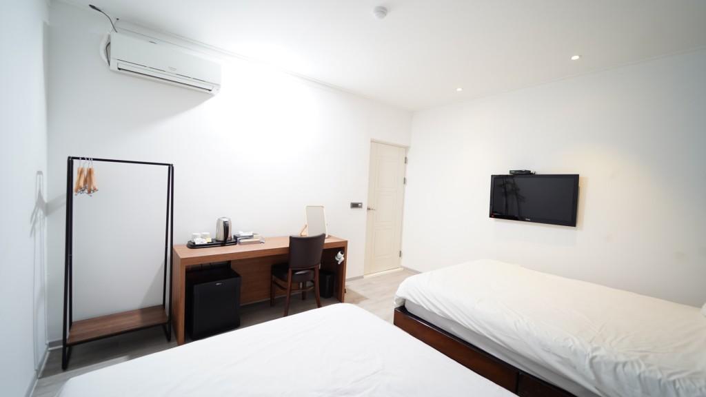 목포 유토피아 가족호텔 (Mokpo Utopia Family Hotel)