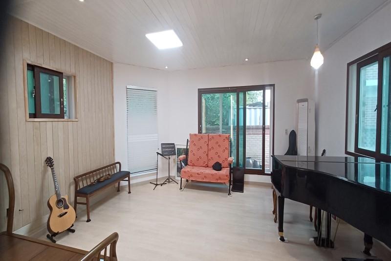 문경 뱃나들펜션 (Mungyeong Baetnadeul Pension)