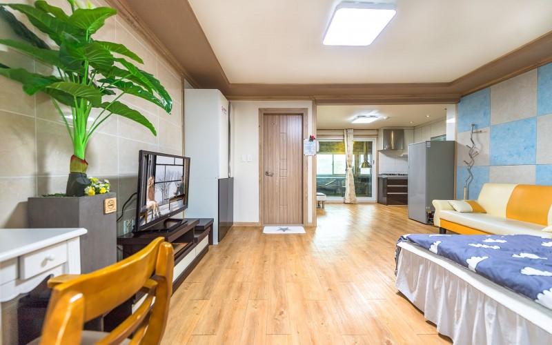 용인 파인하우스펜션 (Yongin Pine House Pension)