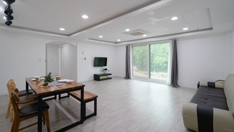 무주 더하루풀빌라 (Muju The Haru Pool Villa)