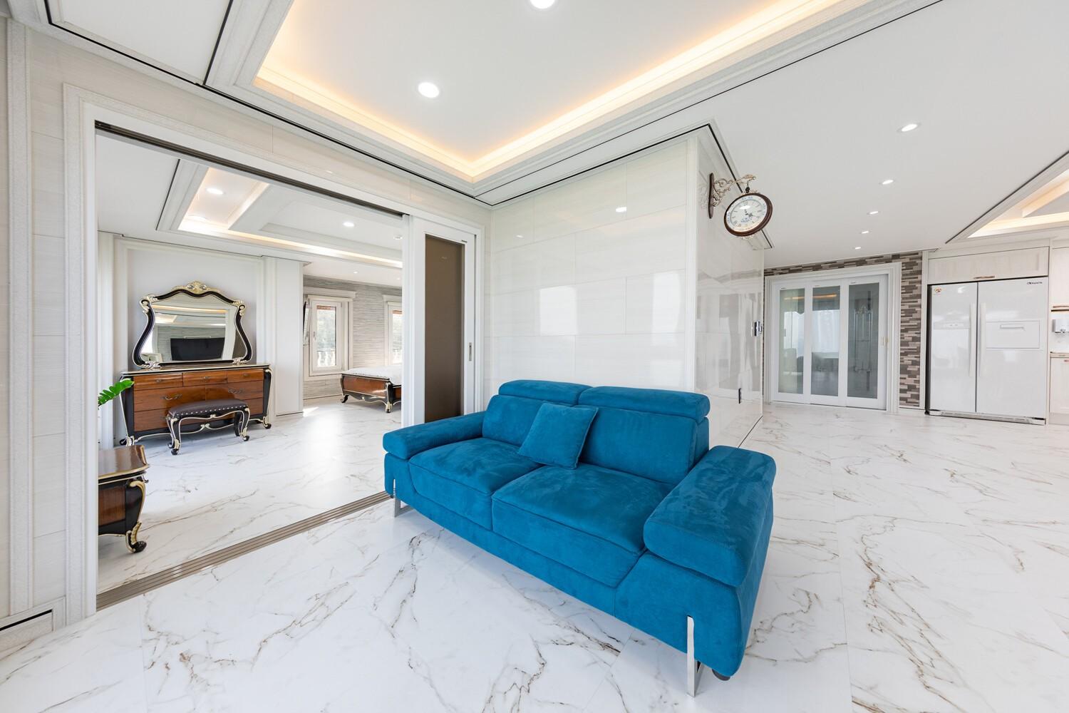 삼척 하얀낭만 펜션 (Samcheok White Romantic Pension)