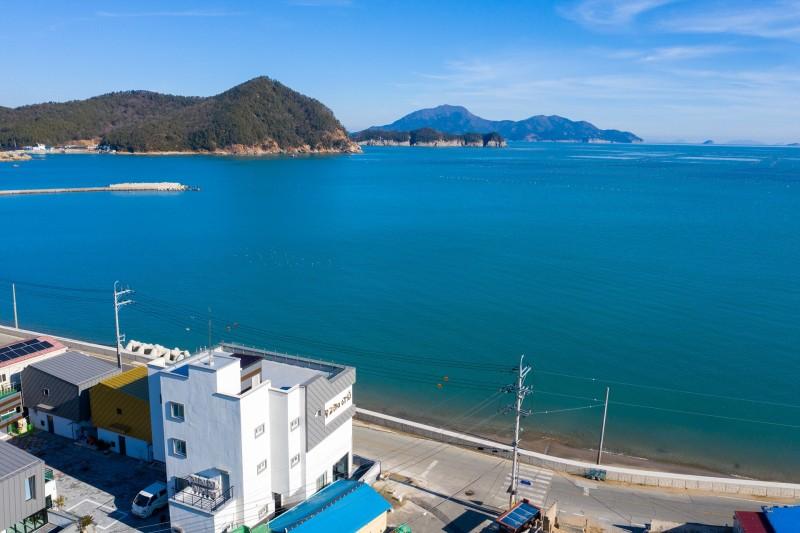 완도 동고리의아침펜션 (Morning Pension in Dong-gori, Wando)
