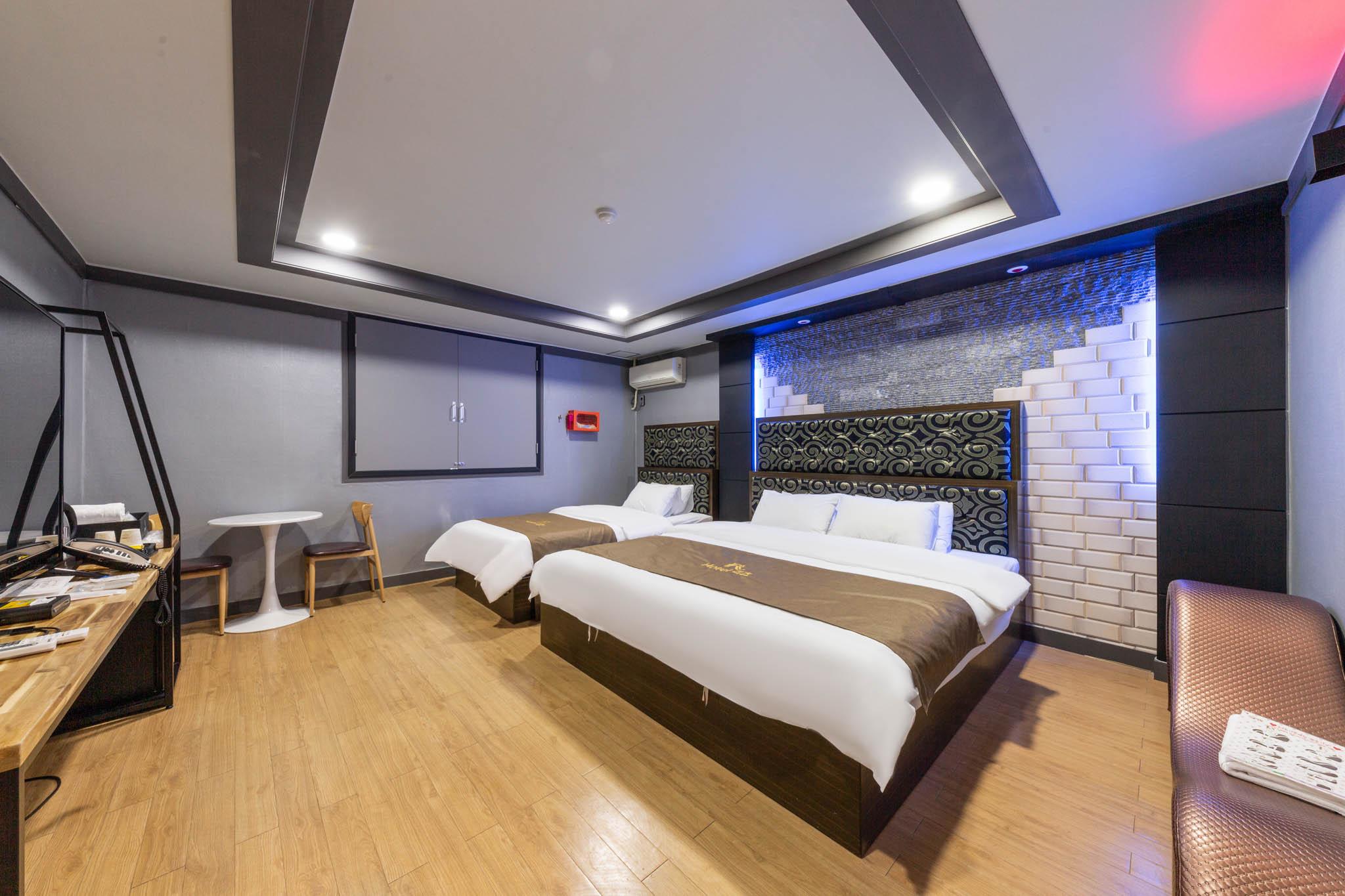 아산 리츠 (Asan Ritz)