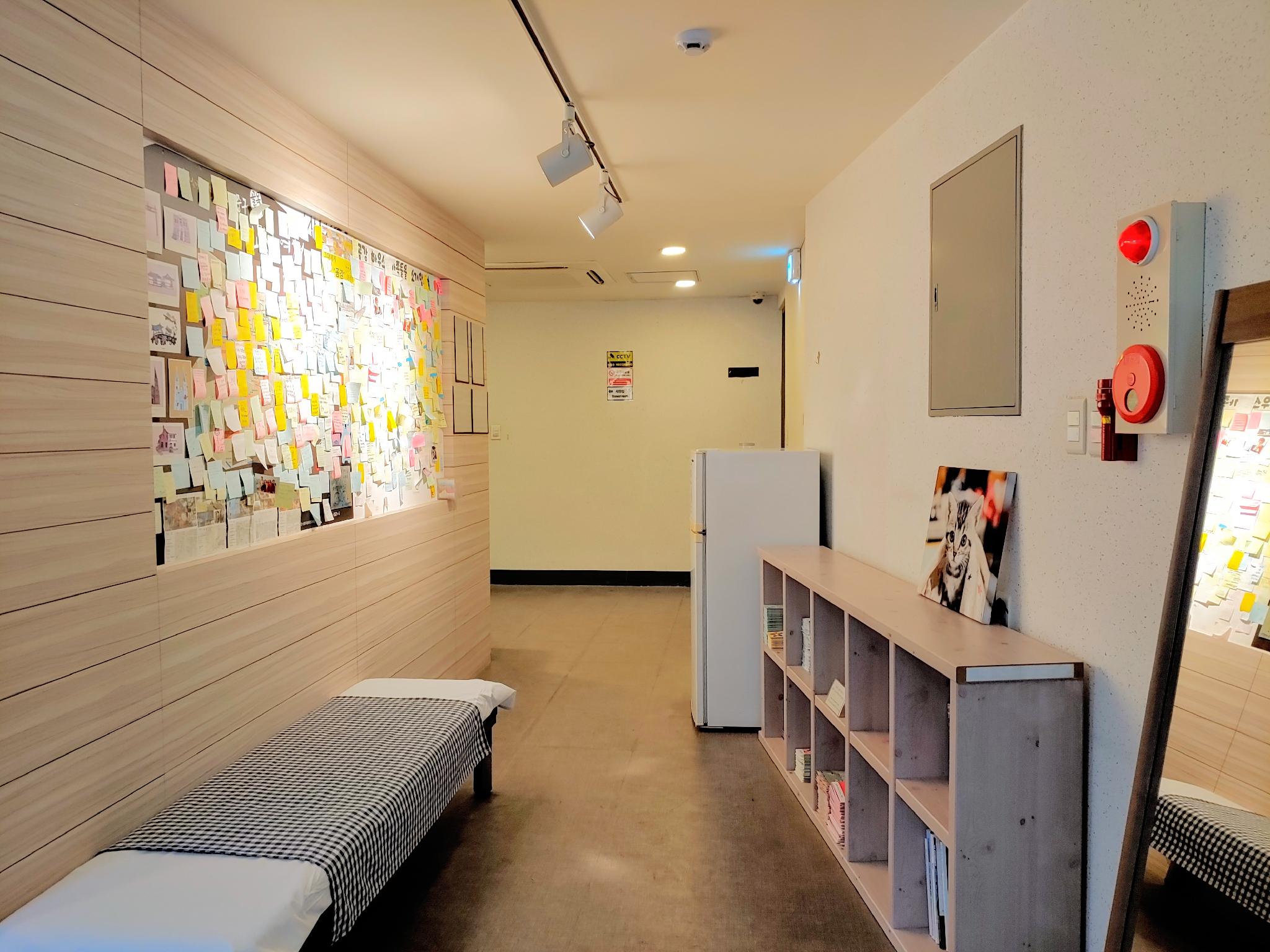 제로 게스트 하우스 (Dongseongro Zero Guesthouse)
