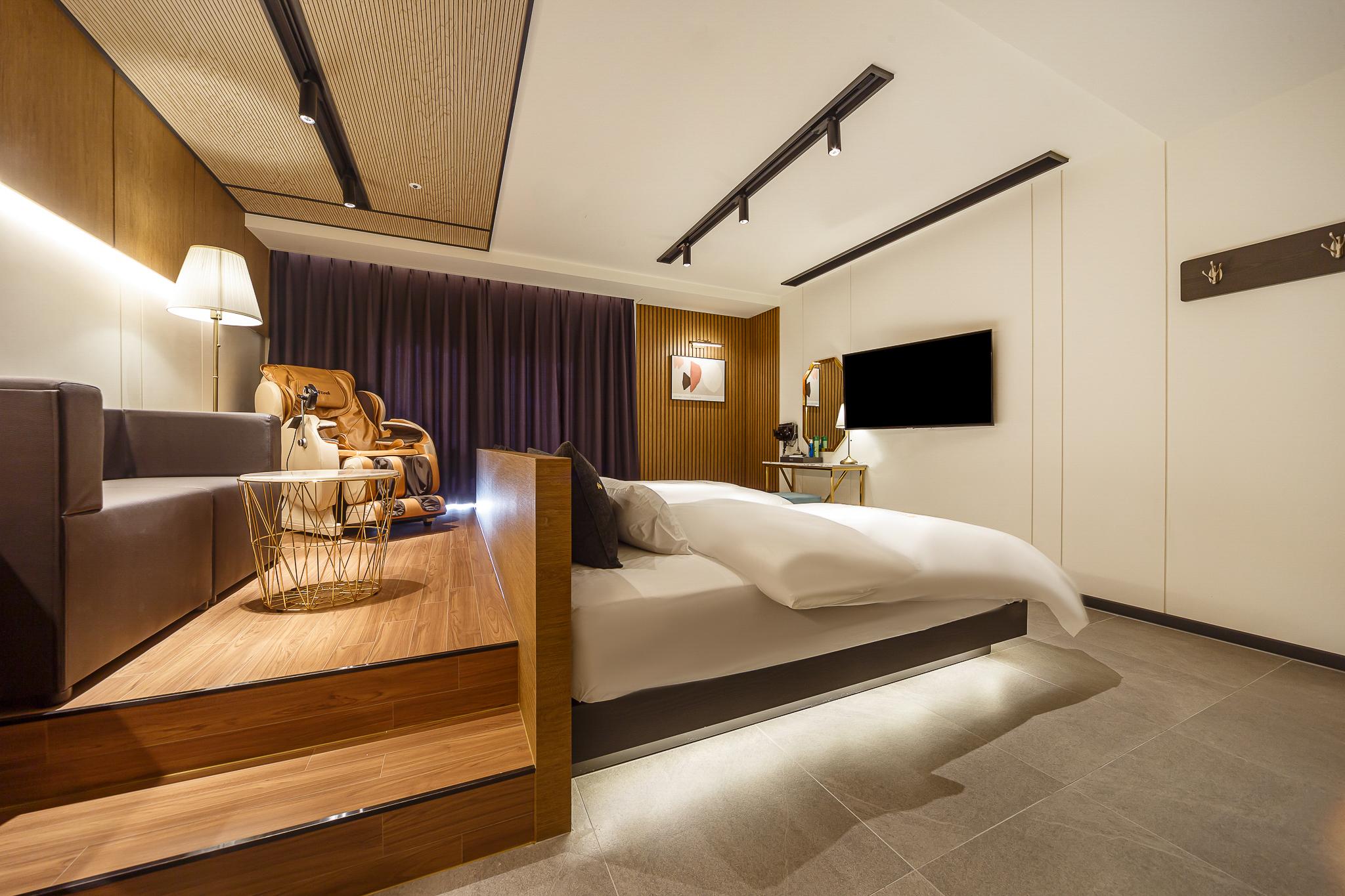 광주 충장로 일번지 부티크 호텔 (Gwangju Chungjang-ro 1st Street Boutique Hotel)
