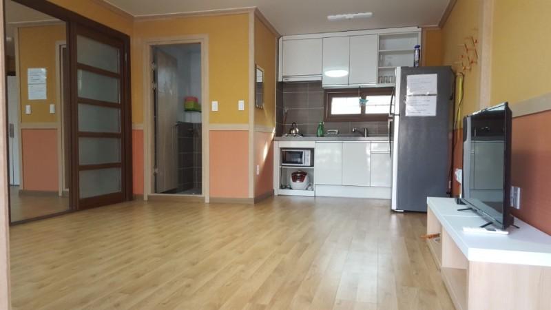 용인 사랑채펜션 (Yongin Sarangchae Pension)