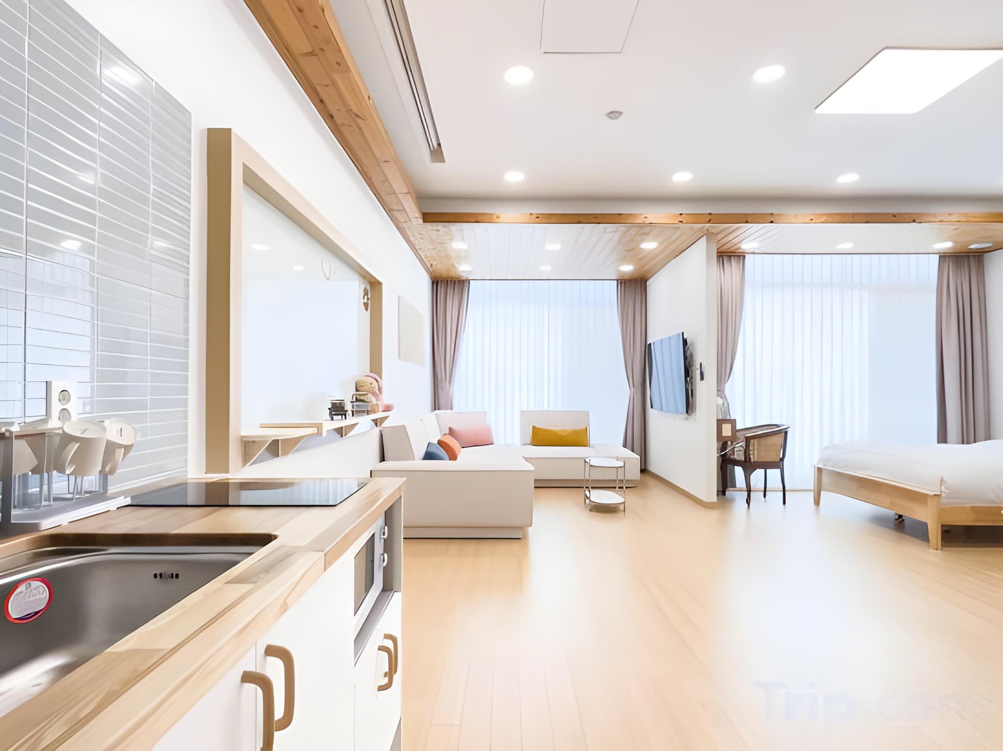 지오 파인트리 (Zio Pintree)