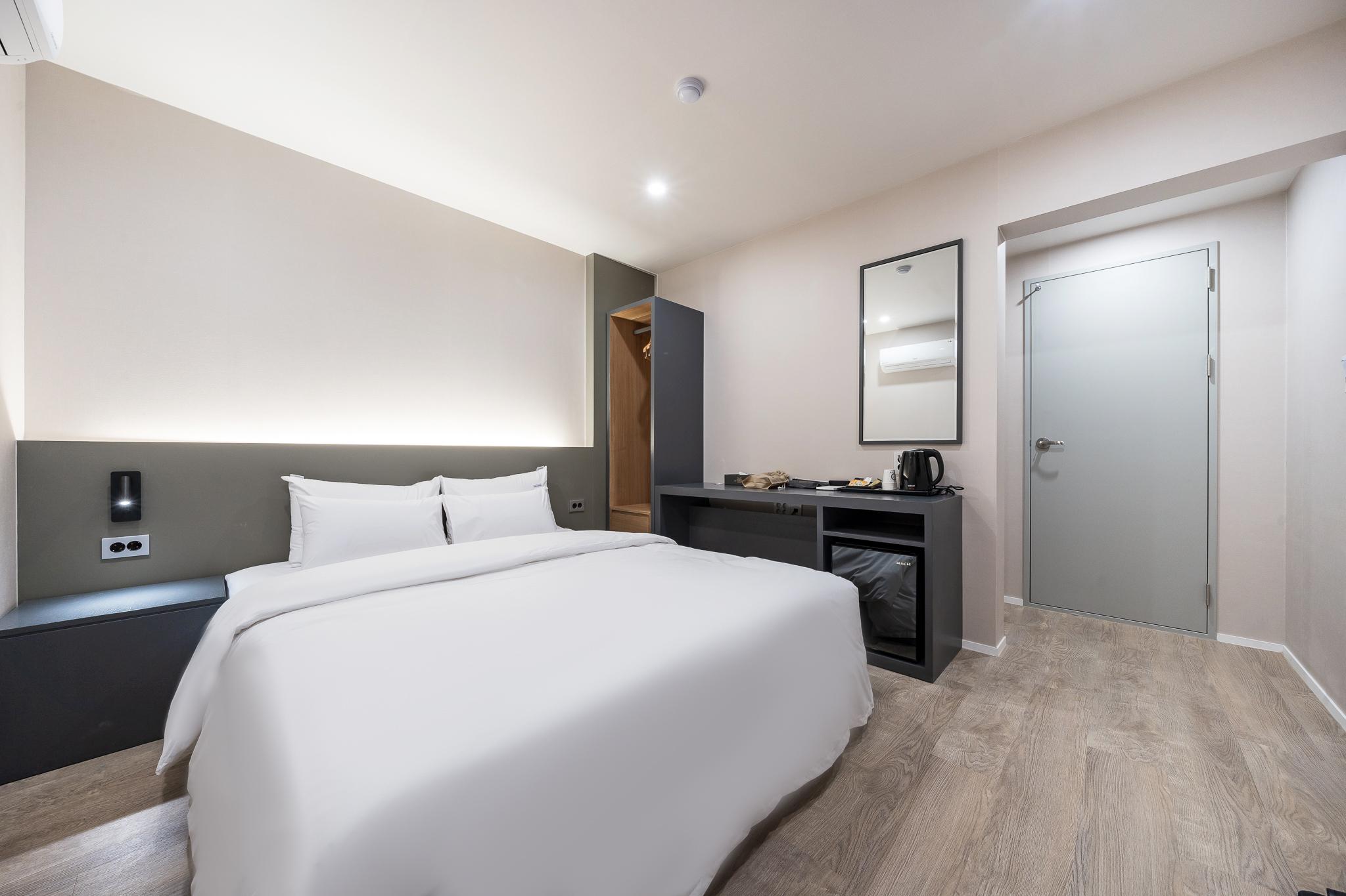 라 테라스 포항 (La Terrace Pohang)