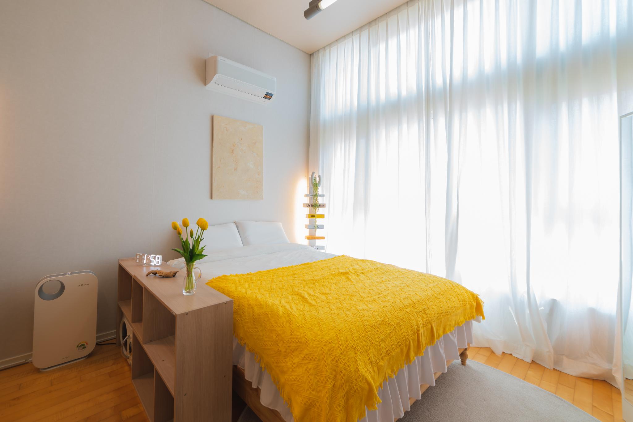 분당구의 아파트먼트 (37m², 침실 1개, 프라이빗 욕실 1개) (Jeongja 정자역 1분, 편안한 코지하우스/ 넷플릭스/디즈니플러스/아늑한 복층/카페거리)