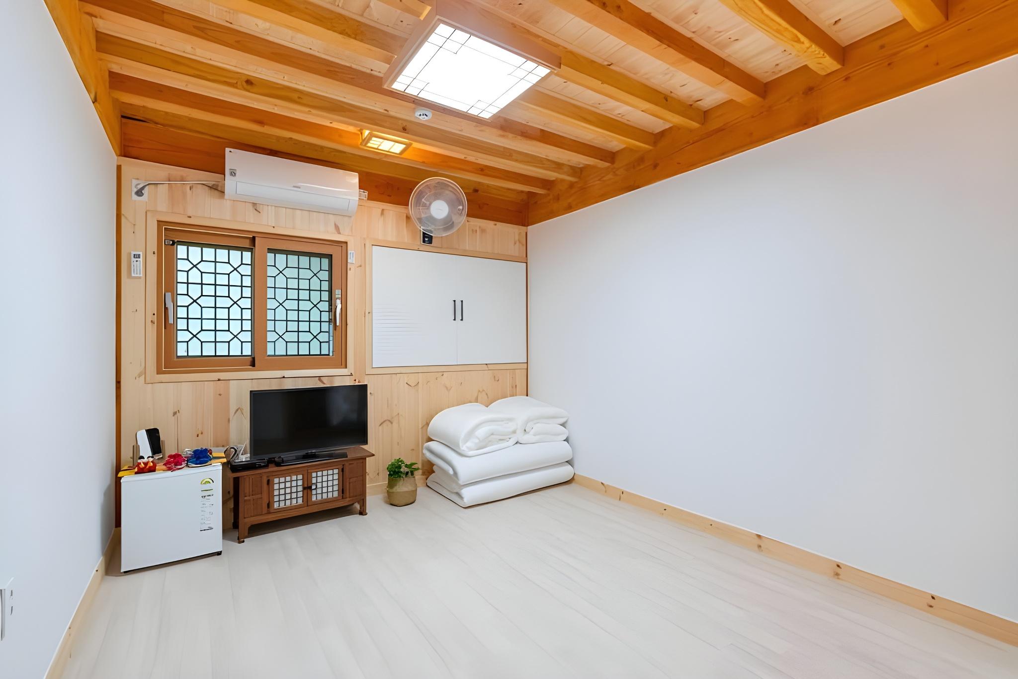 공주 고마게스트하우스펜션 (Gongju Goma Guesthouse Pension)