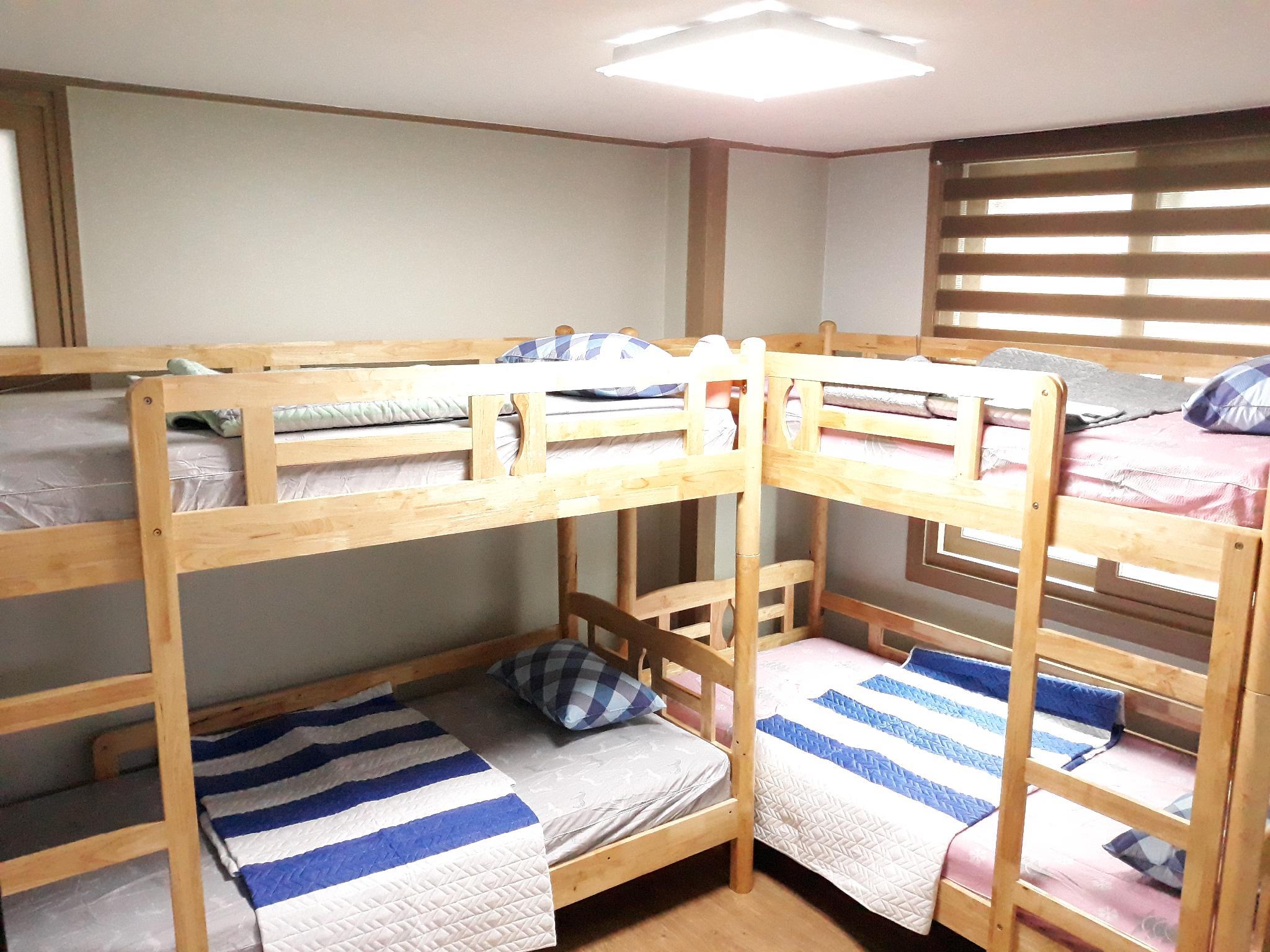 동구의 프라이빗 하우스 (84m², 침실 2개, 프라이빗 욕실 2개) (BUSAN ST. WLB GUEST HOUSE private Space 6-8 guests)