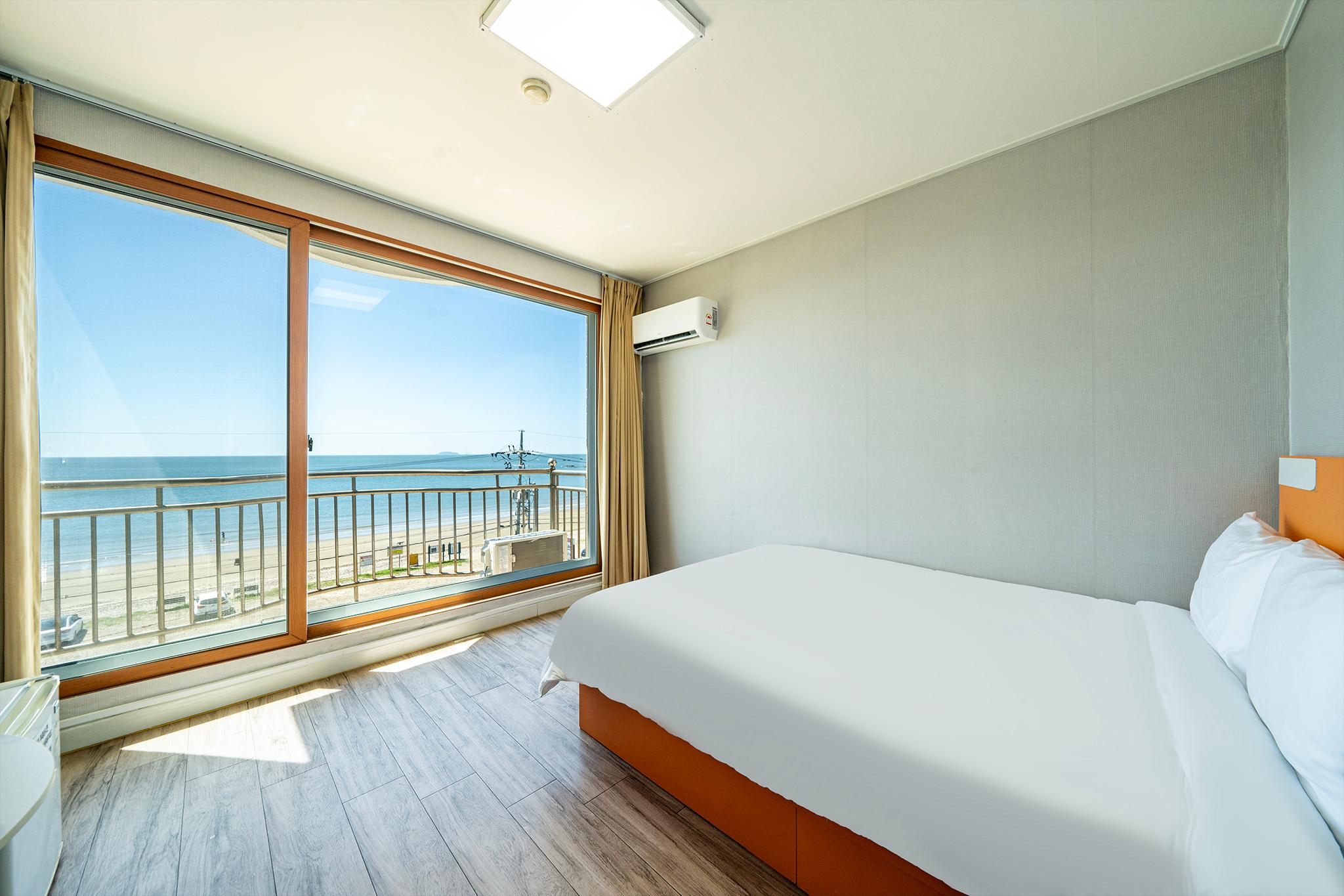 안면도 오션 비치 호텔 (Anmyeondo Ocean Beach MOTEL)