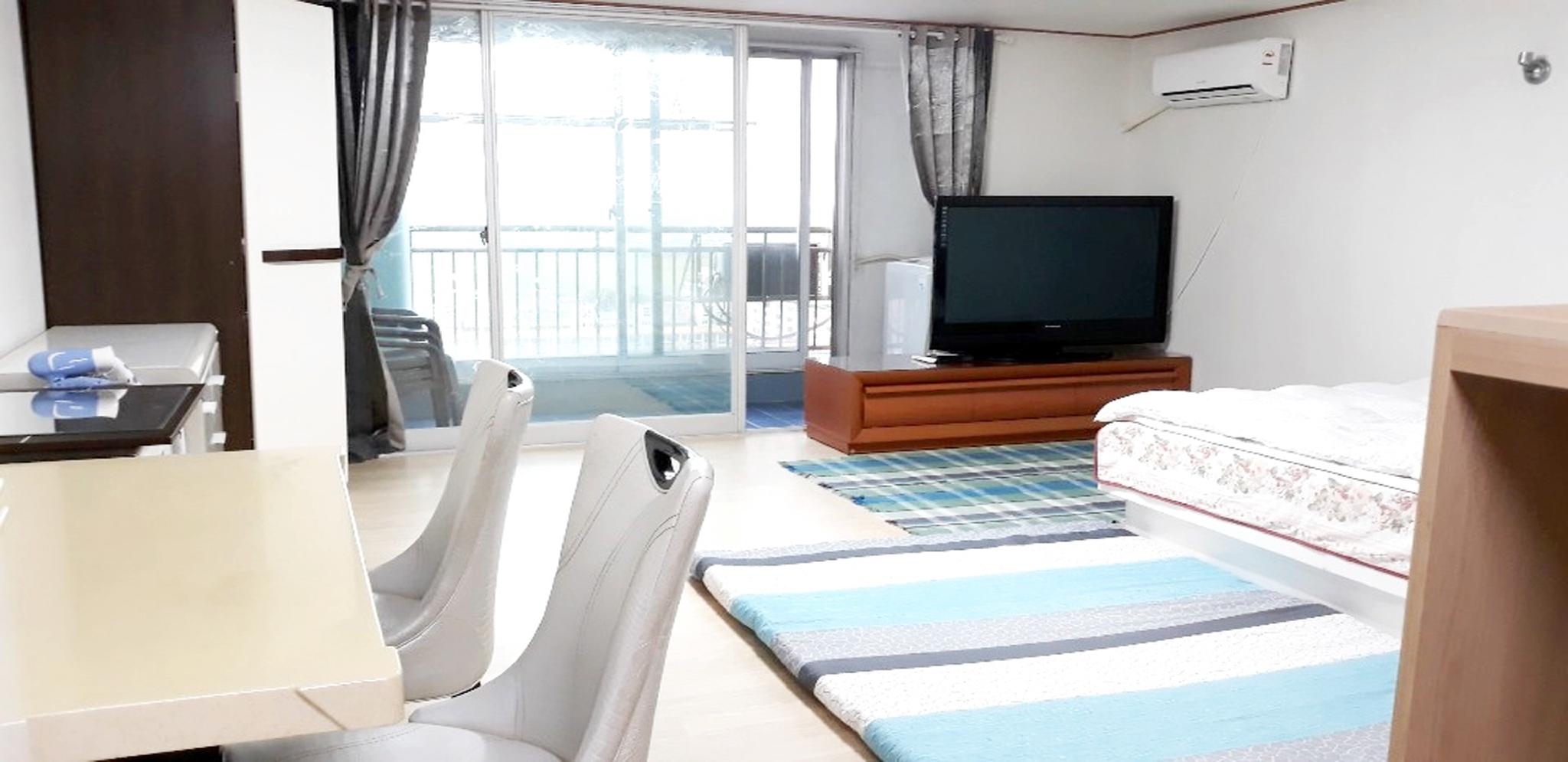 소룡동의 스튜디오 아파트먼트 (42m², 프라이빗 욕실 1개) (G-817 군산 가성비 가족여행 아지트!(은파호수,군산대,전북외고,국가산업단지 바로근처))