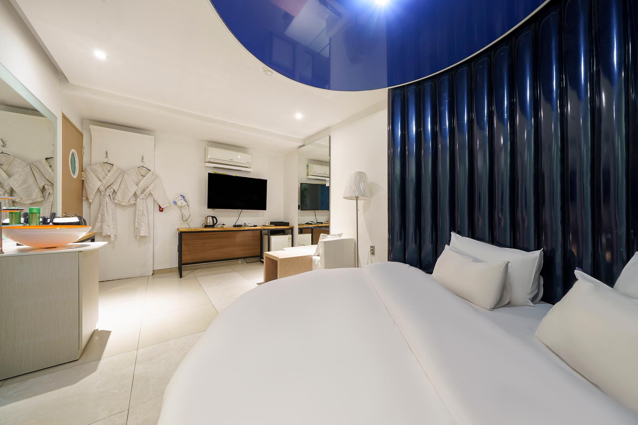 인피니티호텔 (Infinity Hotel)