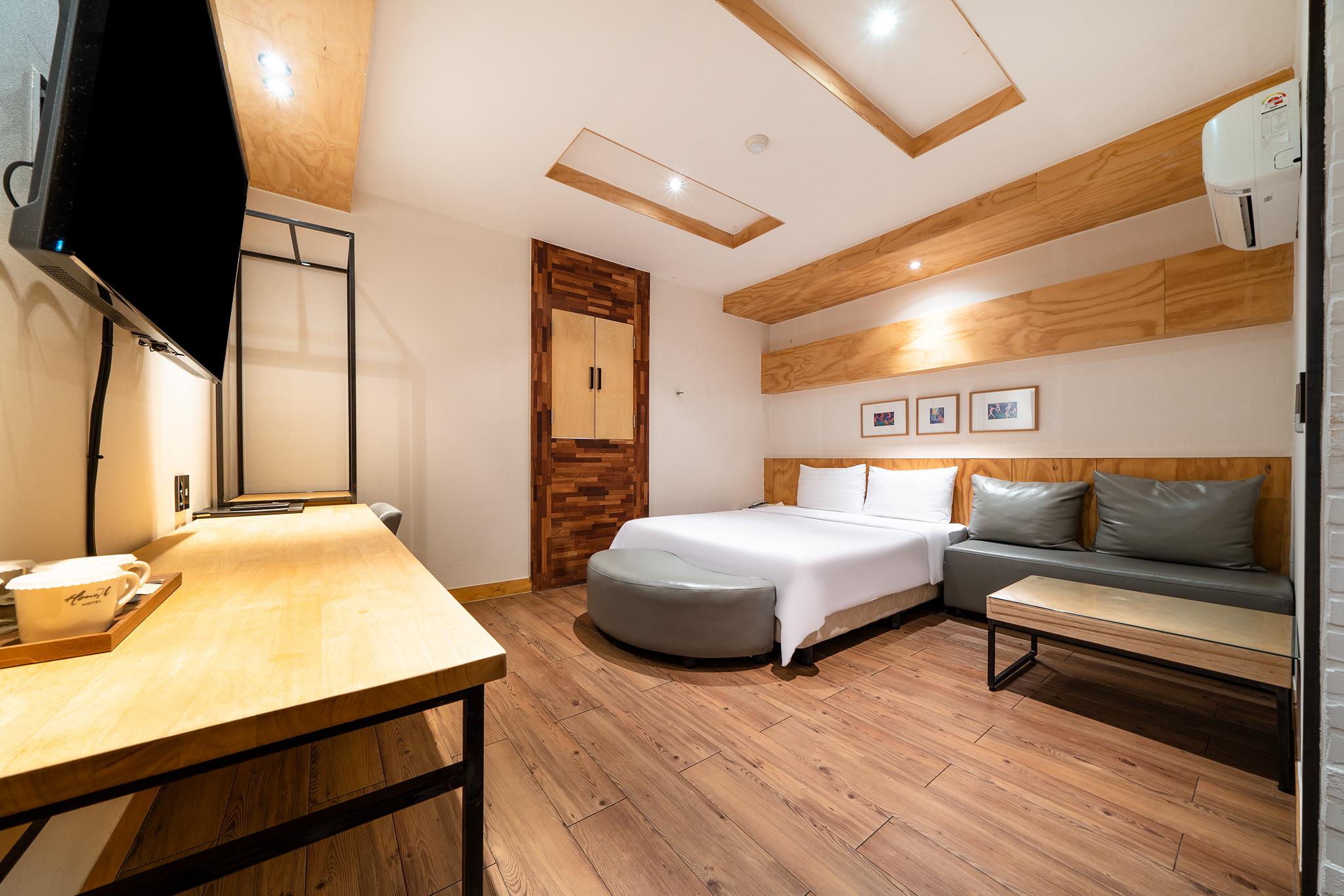 강릉 위드 호텔(강릉역점) (Gangneung With Hotel)