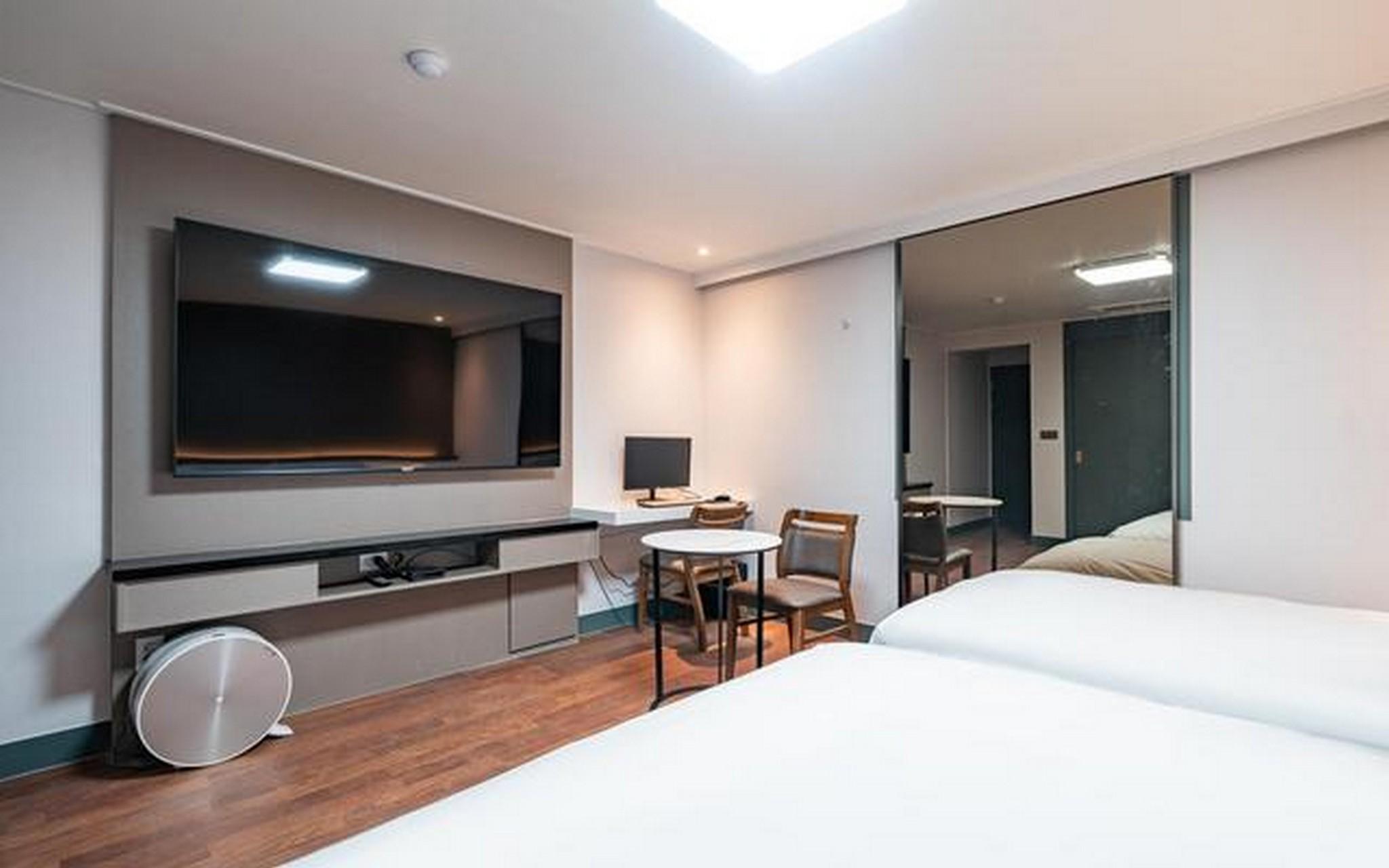 분당 야탑 이비자 호텔 (Bundang Yatap Ibiza Hotel)