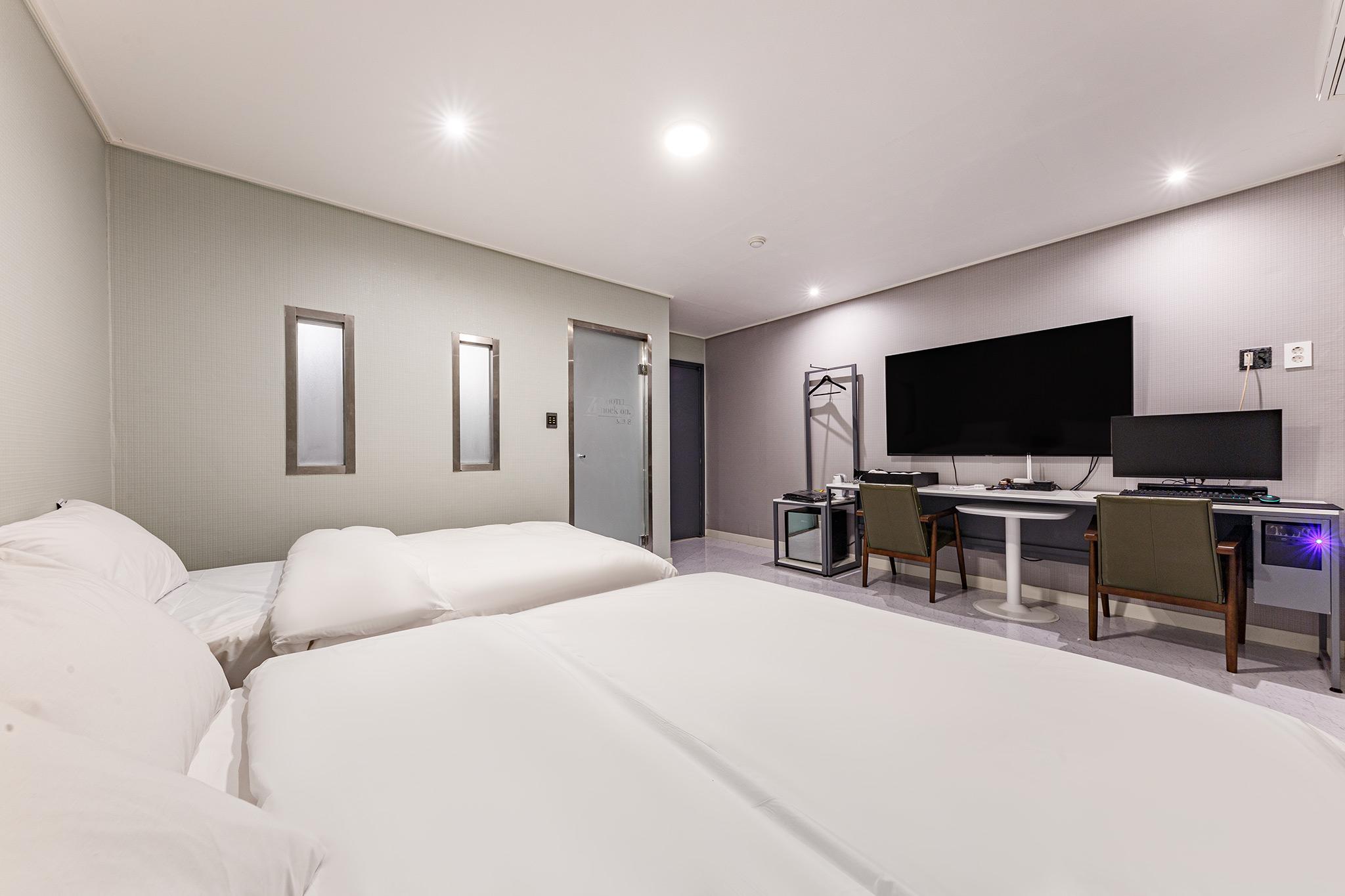 대전 대흥 호텔 노크온 (Daejeon Daeheung Hotel Knock On)