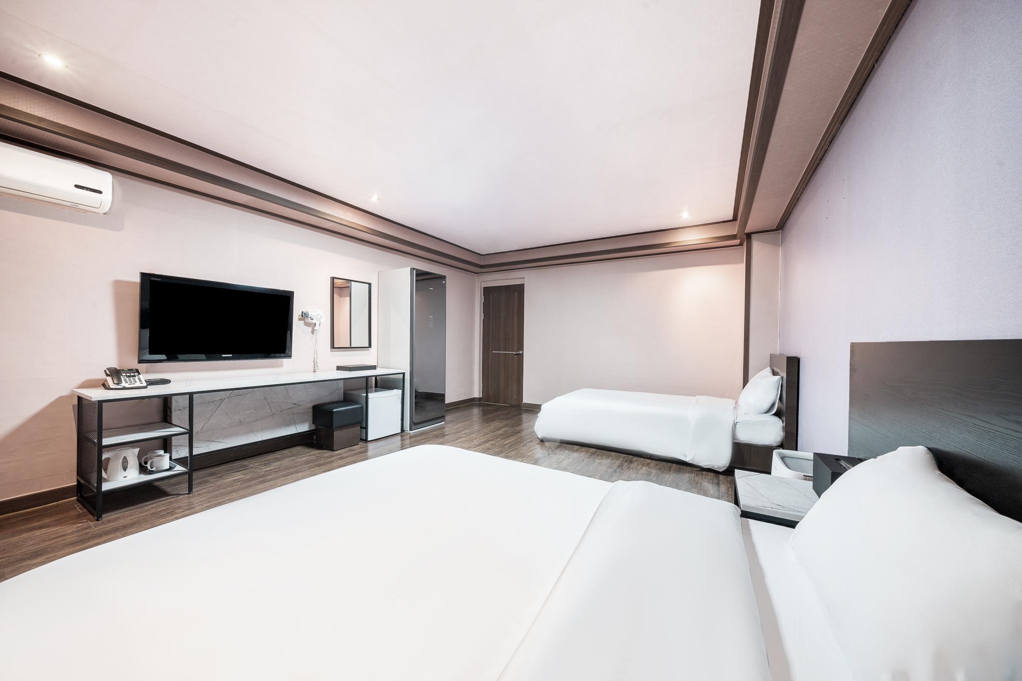 목포 호텔 캐슬(HOTEL CASTLE) (Mokpo Hotel Castle)
