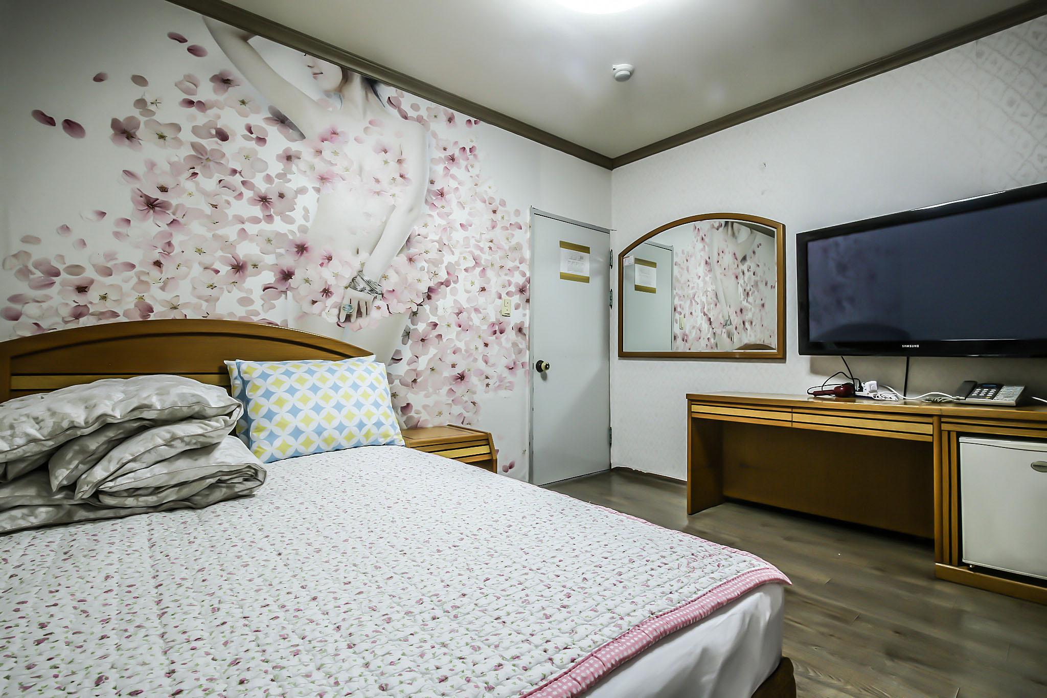 논산 에덴산장 (Nonsan Eden Sanjang)