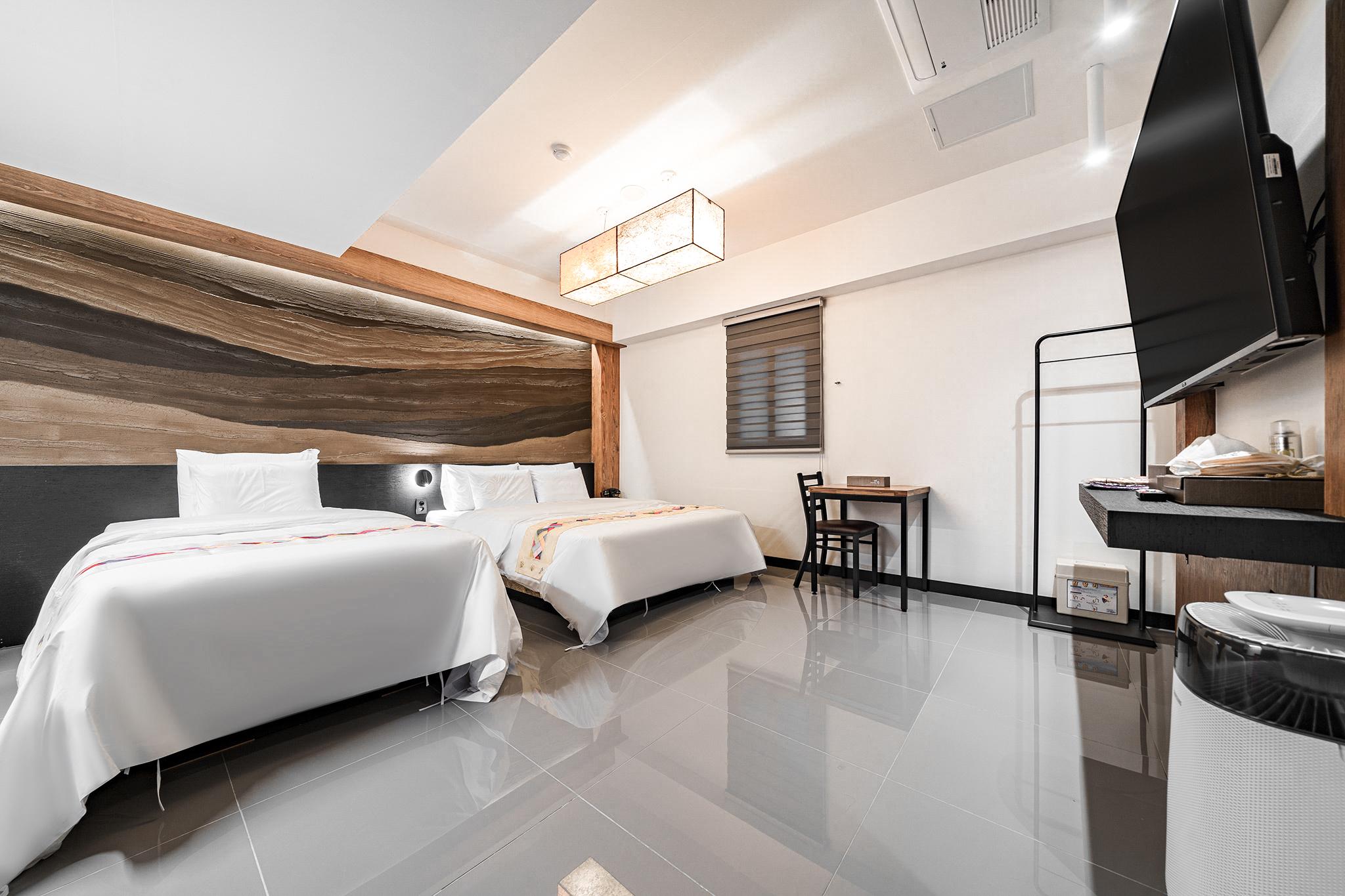 포천 마루 호텔 (Pocheon Maru Hotel)