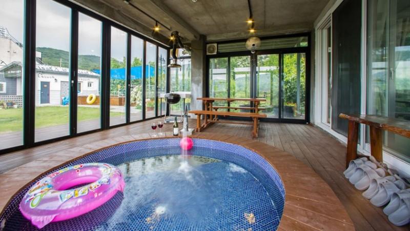 강화도 더스테이하우스펜션 (Ganghwa The Stay House Pension)