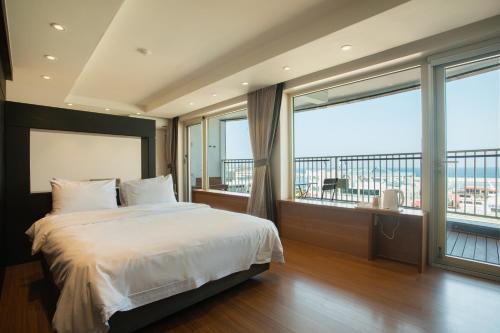 위너스 호텔 (Winners Hotel)