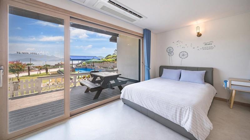 여수 카르페디엠펜션 (Yeosu Carpe Diem Pension)