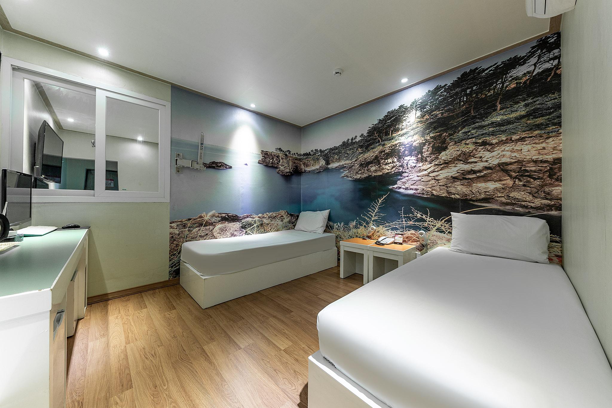 공주 수 (Gongju Soo)