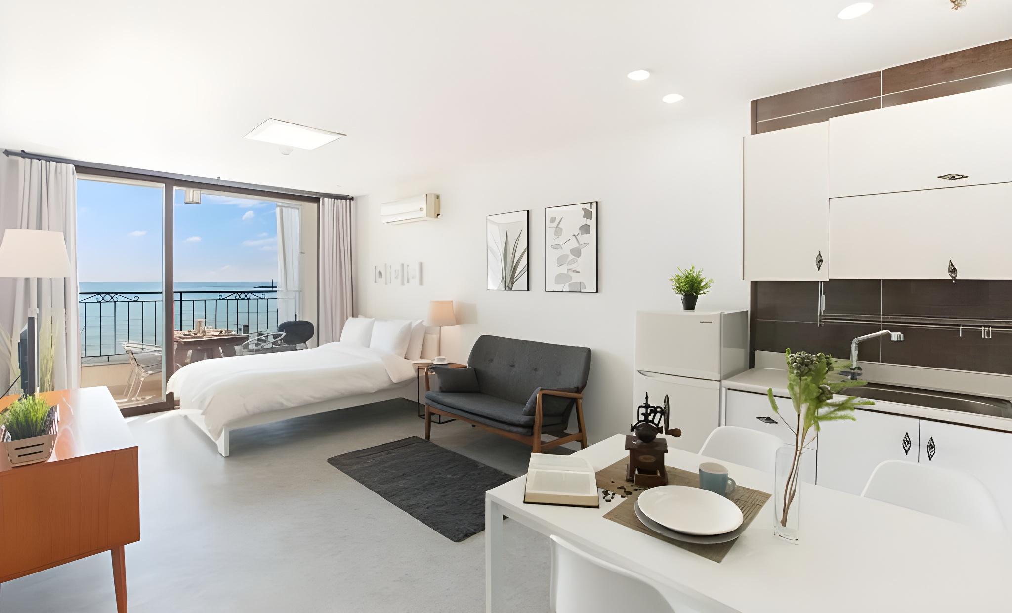 태안 마음속의집펜션 (Taean Heart Home Pension)