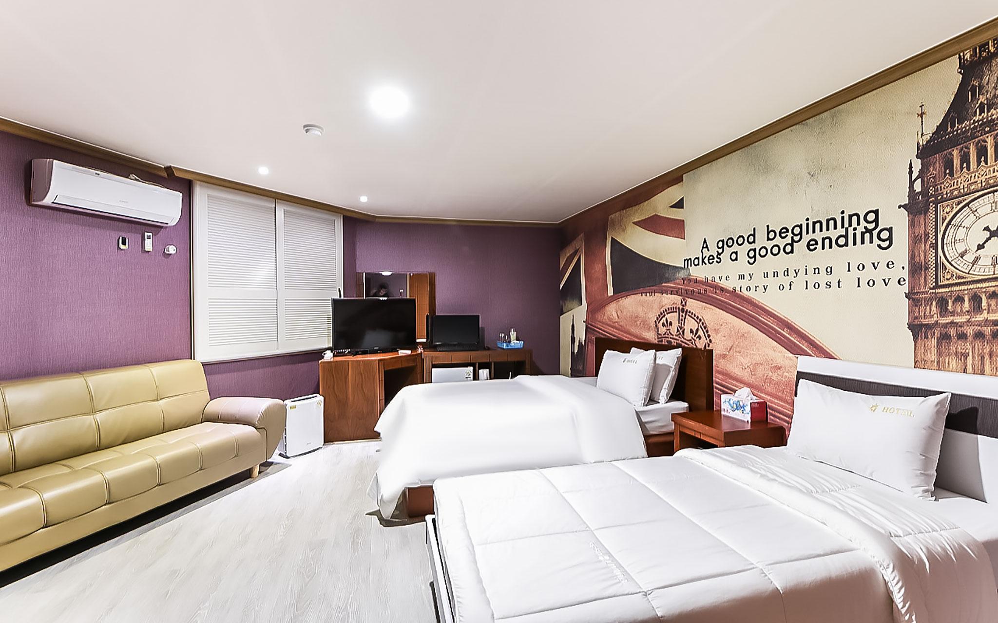 해피 큐 모텔  (Happy Q Motel)