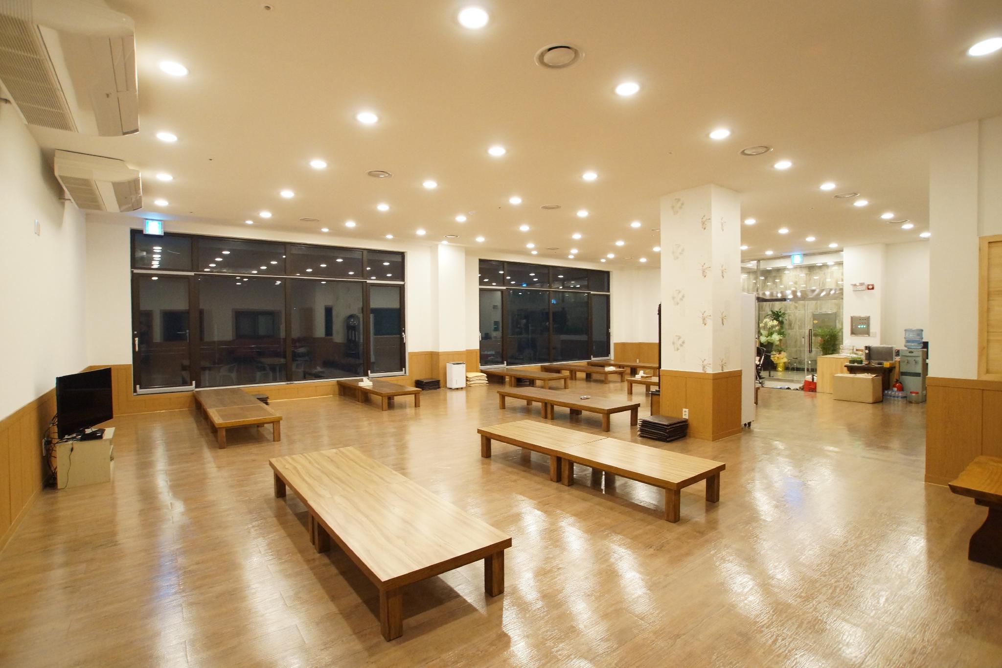 가평 돌고래 리조트 (Gapyeong Dolgorae Resort)