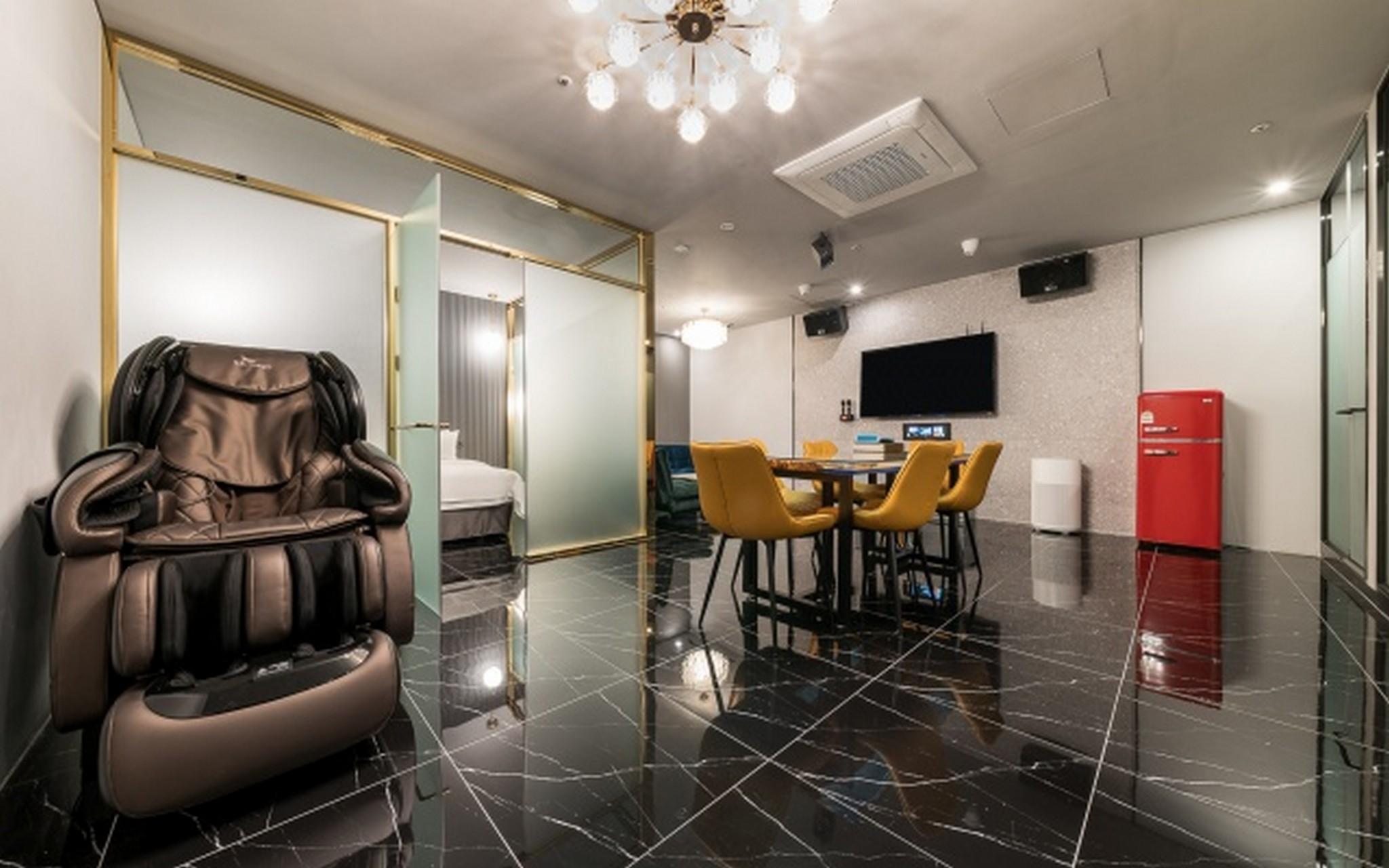 파주 야놀다가자 (Paju Yanolda Gaja)