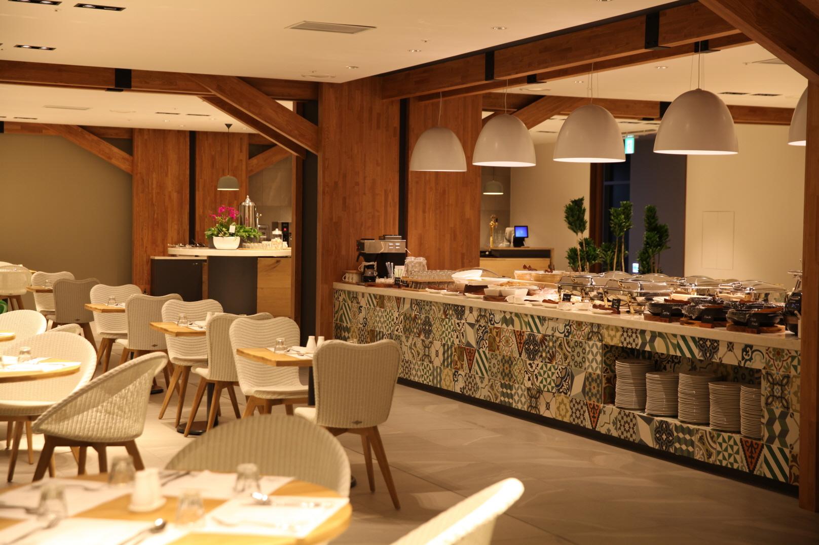 평창 더 화이트 호텔 (Pyeonchang The White Hotel)