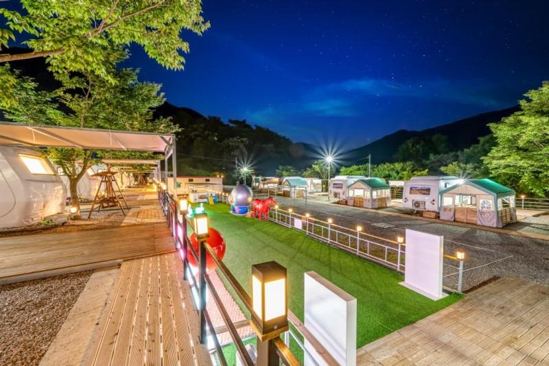 구례 지리산포레스트카라반파크 (Gurye Jirisan Forest Caravan Park)