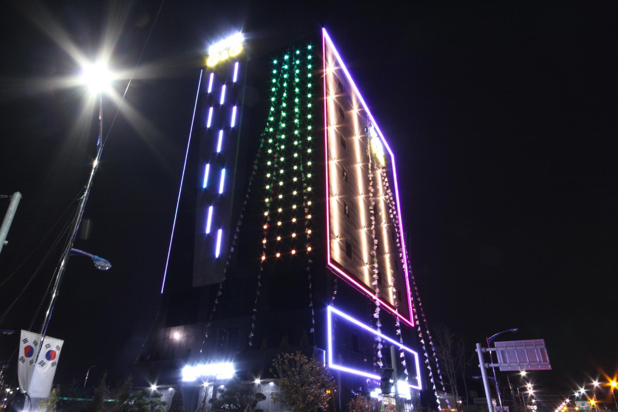 울산 KTX역 G&G (Ulsan KTX Station G and G)