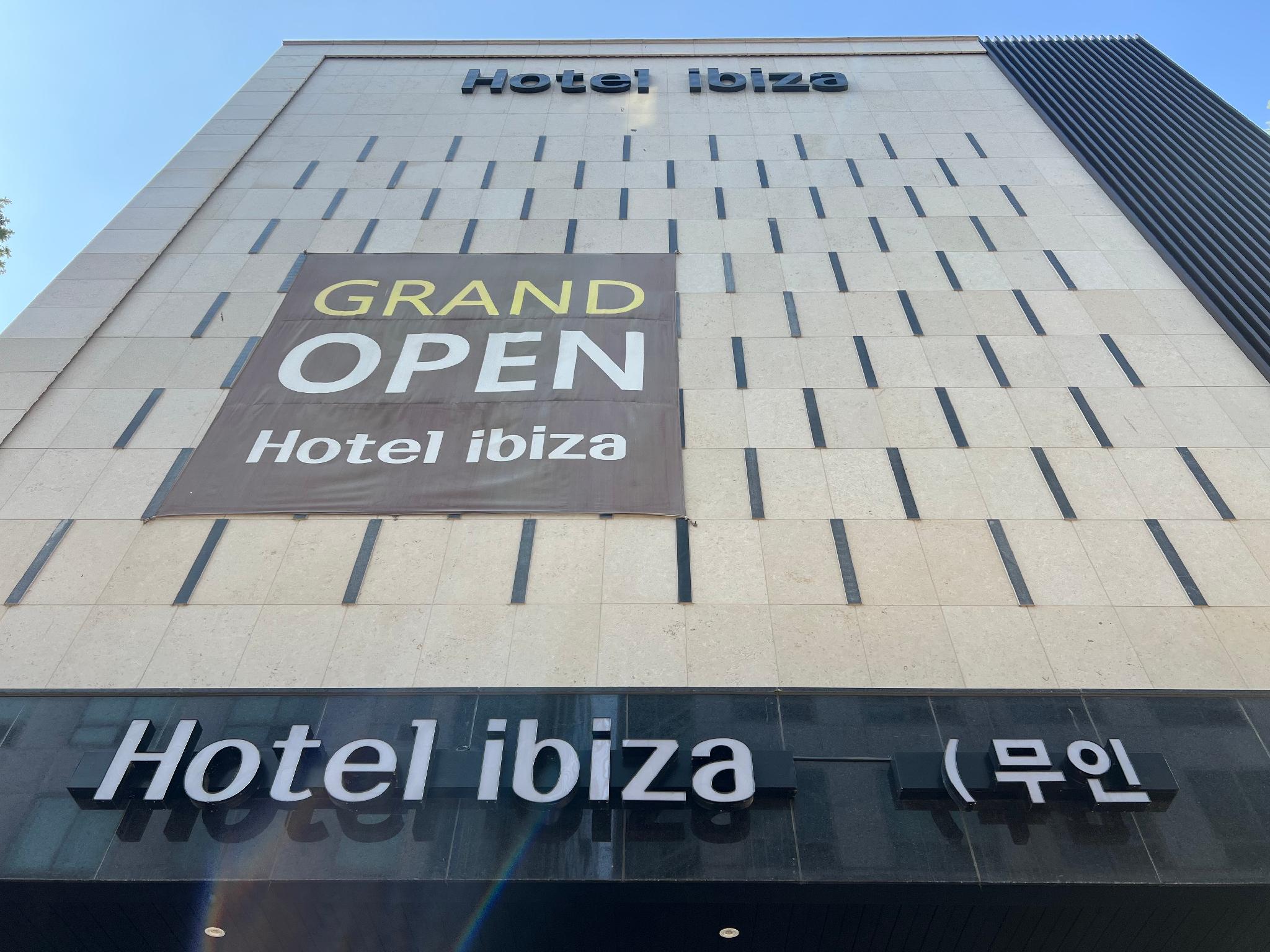 분당 야탑 이비자 호텔 (Bundang Yatap Ibiza Hotel)
